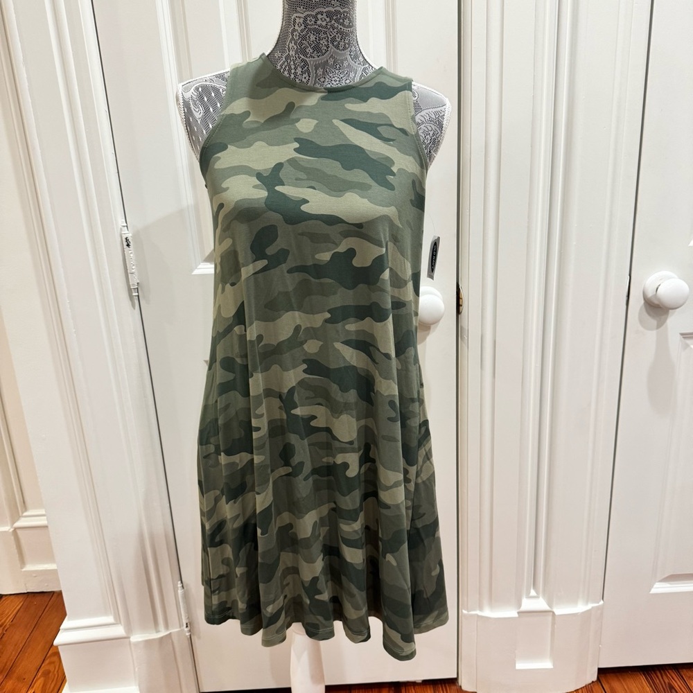 NEW Green Camo Sleeveless Midi Dress Size S Summer